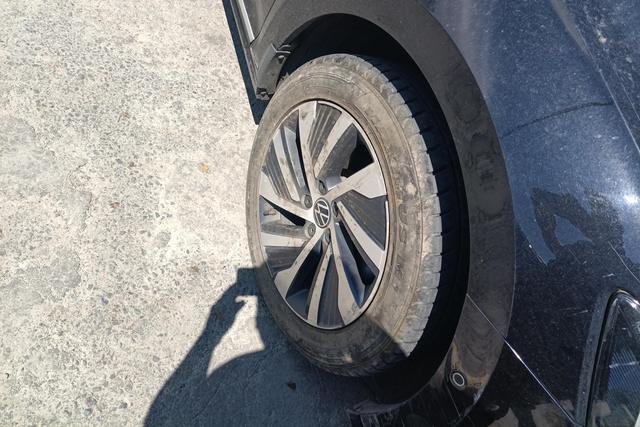 Volkswagen Passat 2022 thumb 4