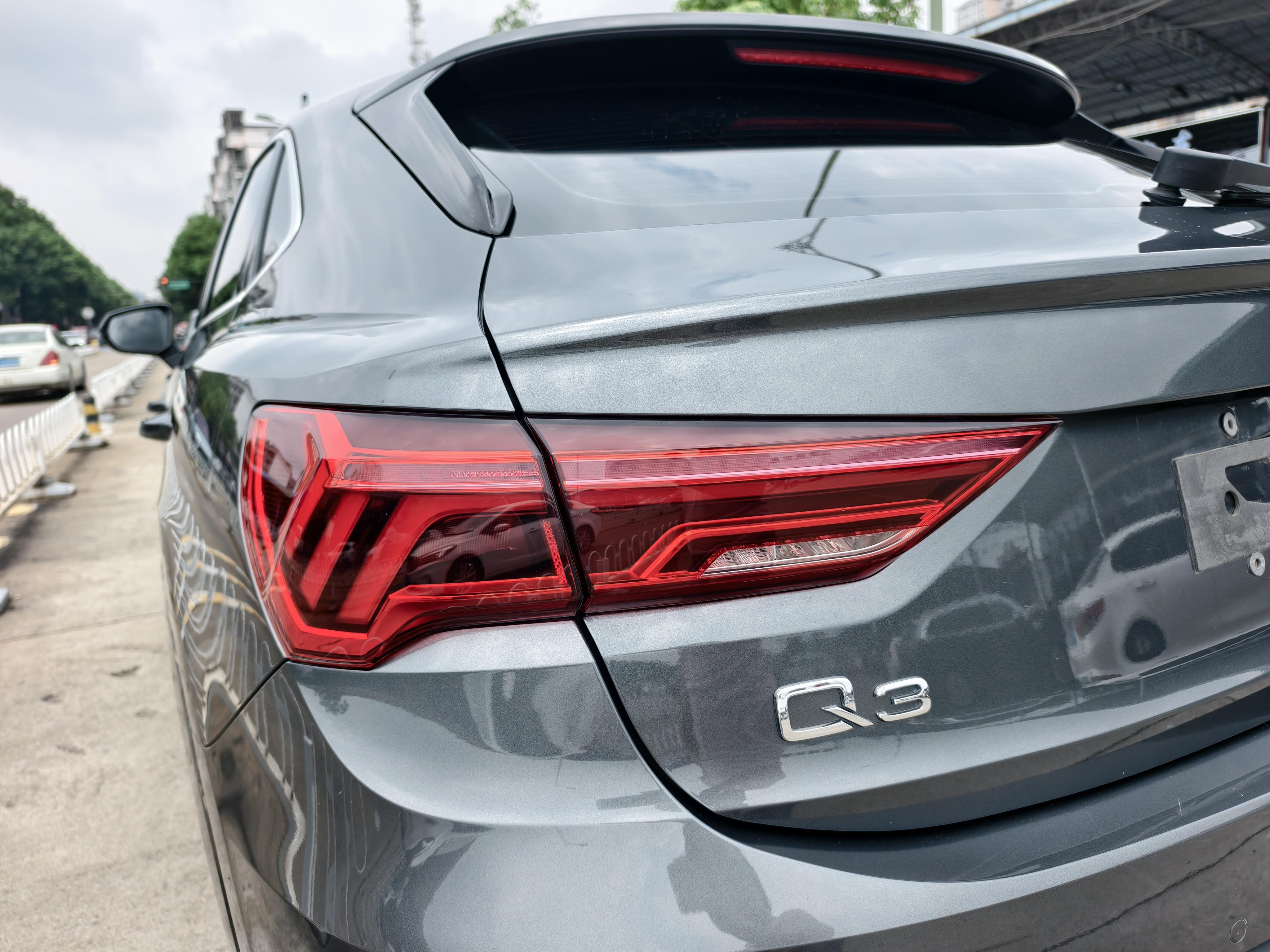 Audi Q3 Sportback 2020 thumb 6