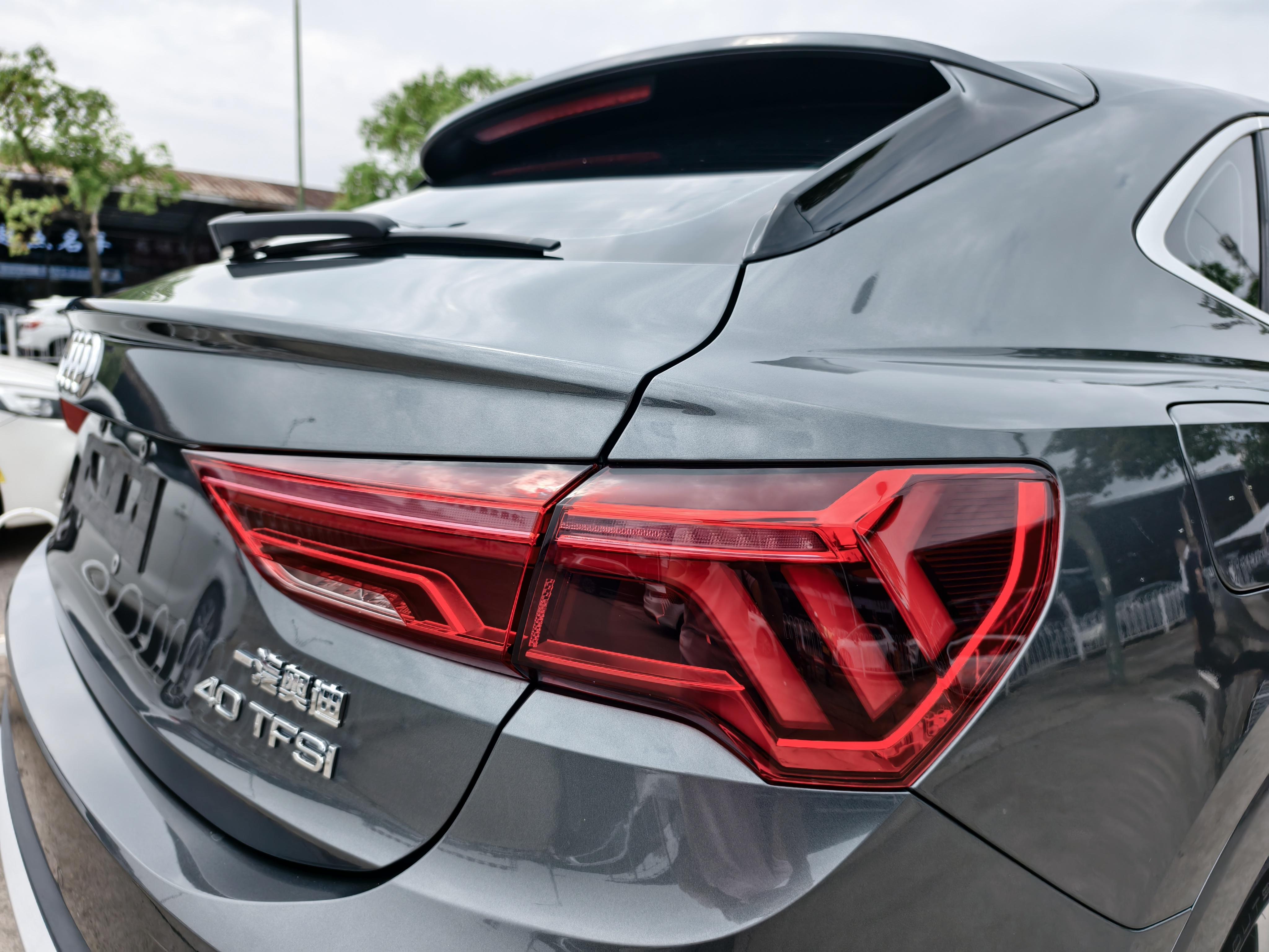 Audi Q3 Sportback 2020 thumb 9