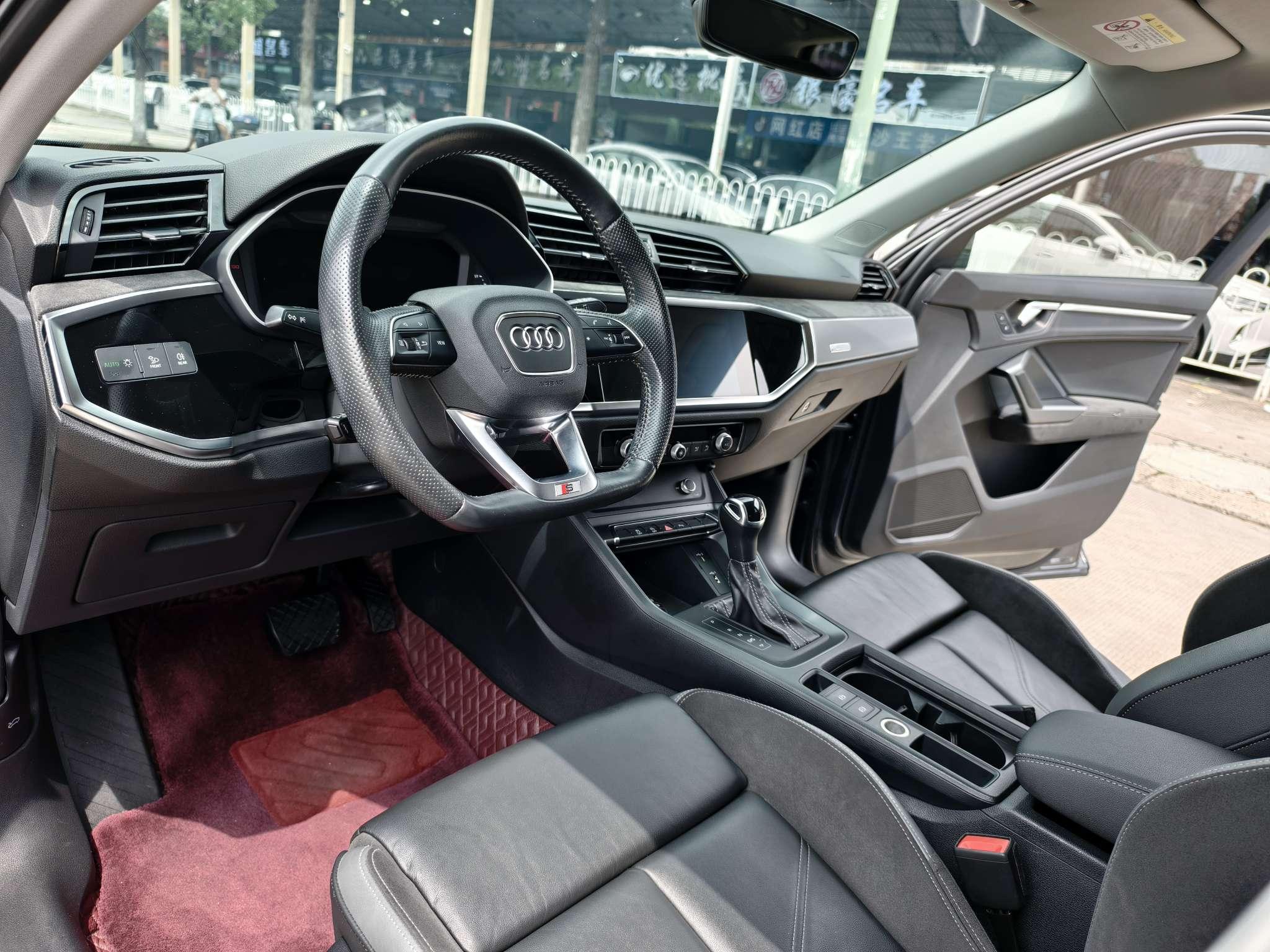 Audi Q3 Sportback 2020 thumb 12