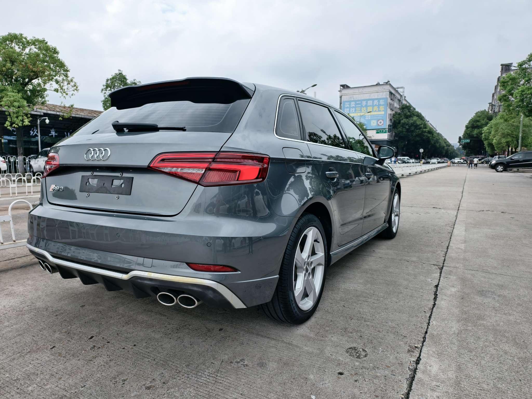 Audi A3 2020 thumb 4