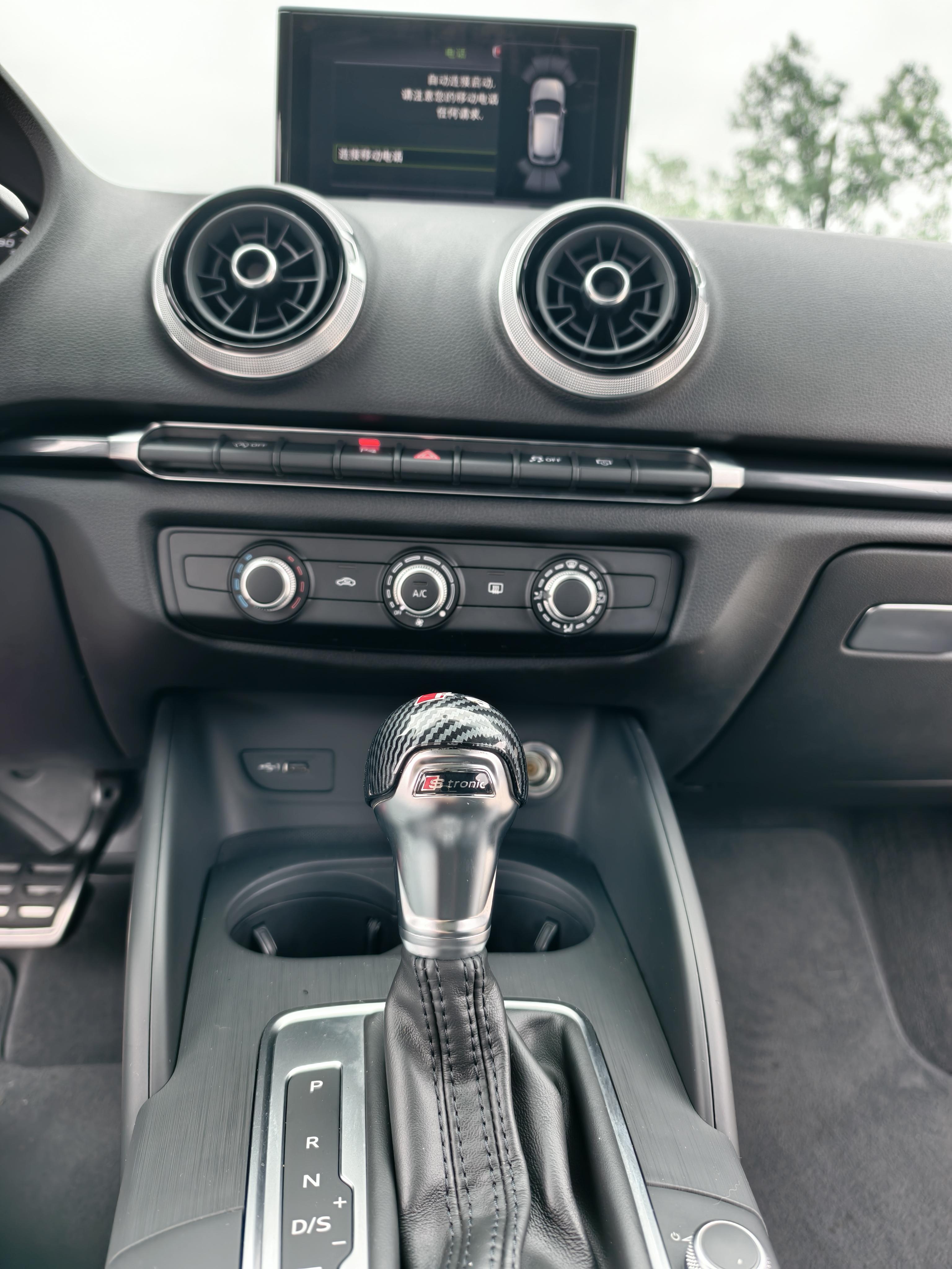 Audi A3 2020 thumb 9