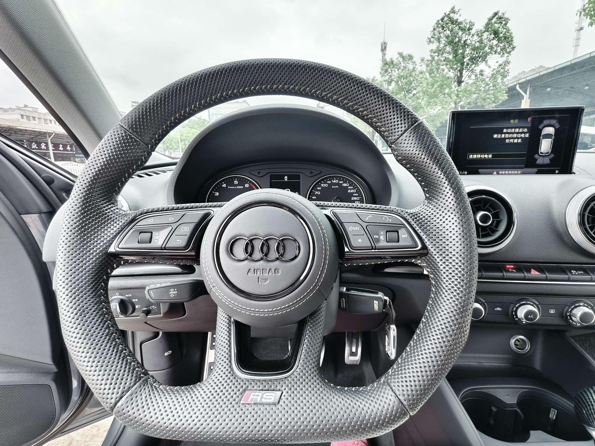 Audi A3 2020 thumb 10