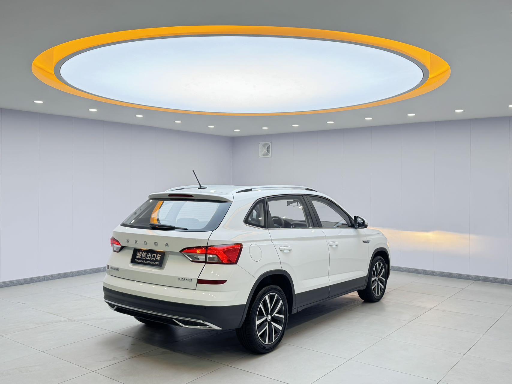 Skoda Kamiq 2023 thumb 4