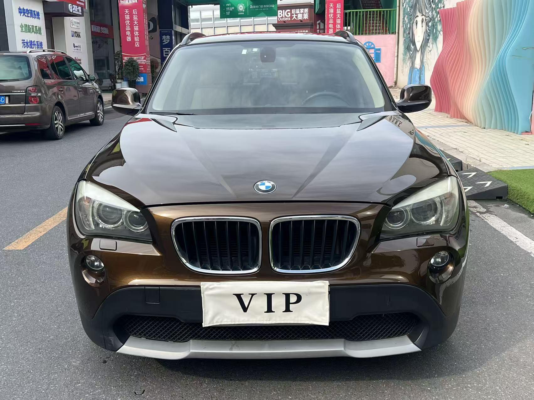 BMW X1 2012 thumb 9