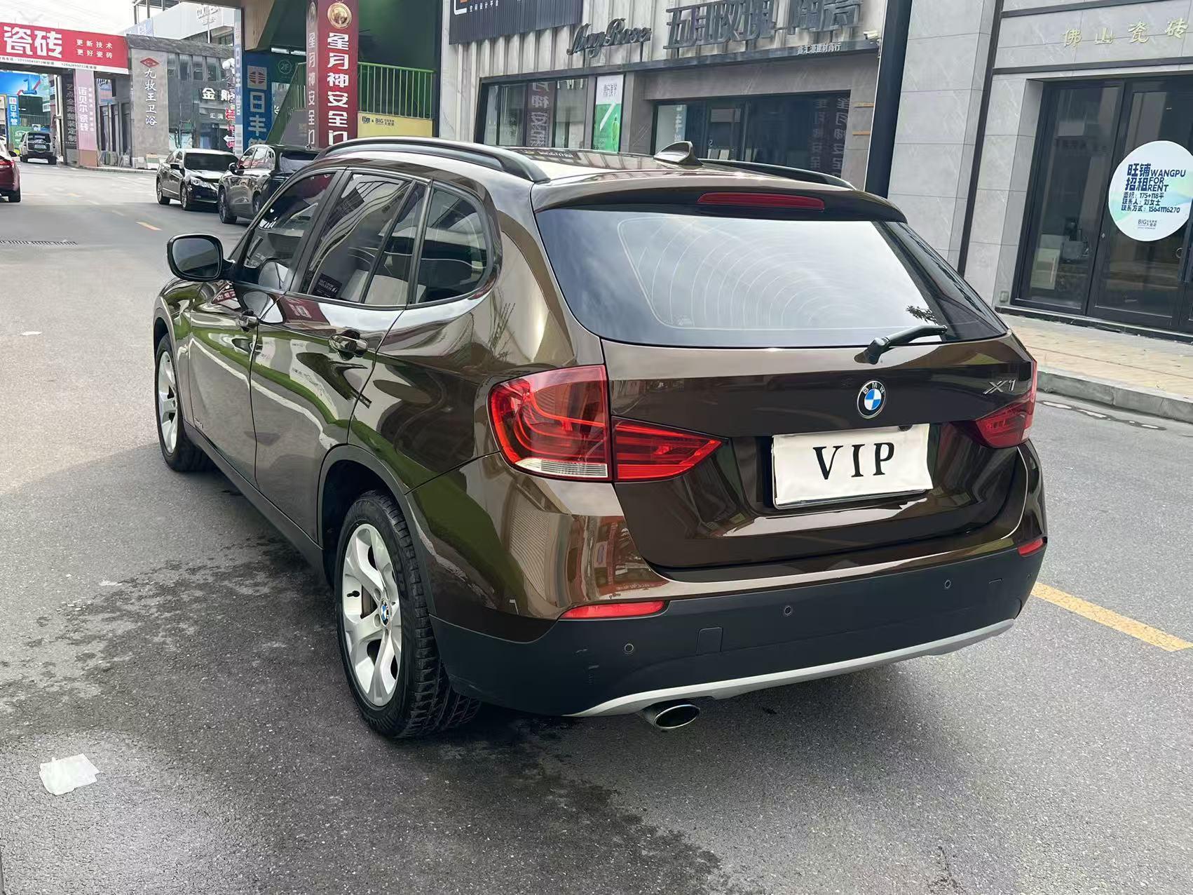 BMW X1 2012 thumb 11
