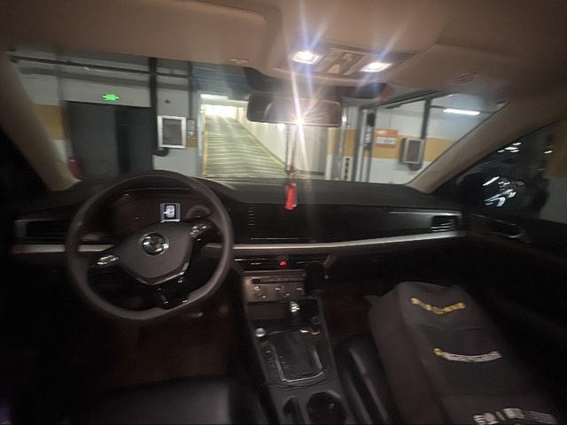 Volkswagen Lavida XR 2021 thumb 3