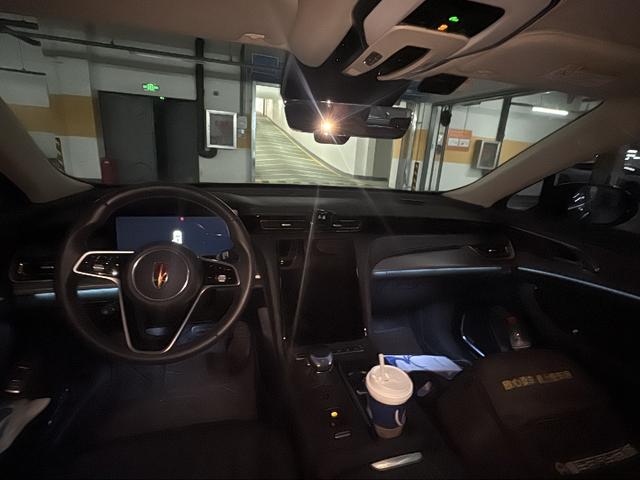 Hongqi H5 2024 thumb 3