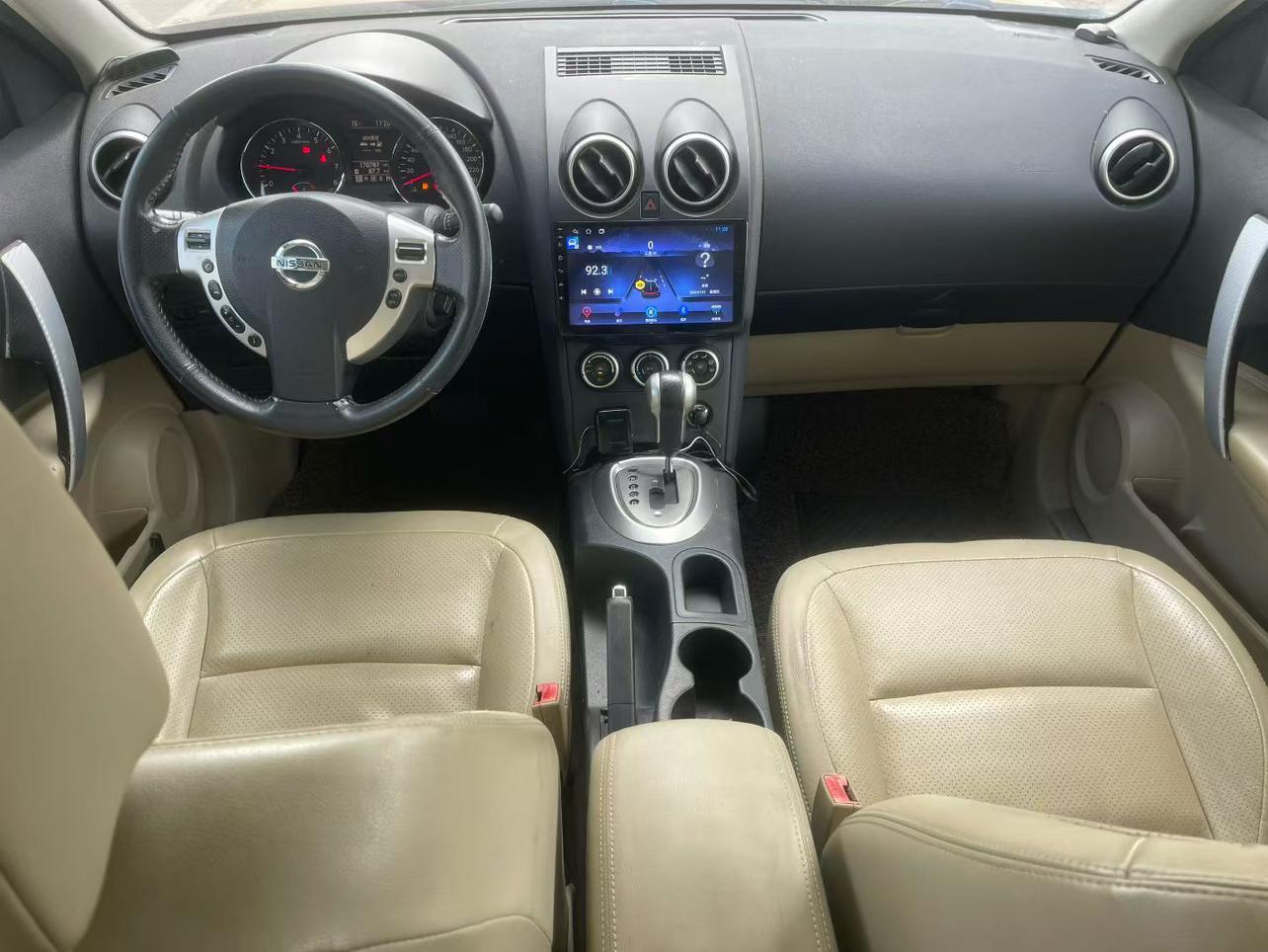 Nissan Qashqai+2 2013 thumb 5