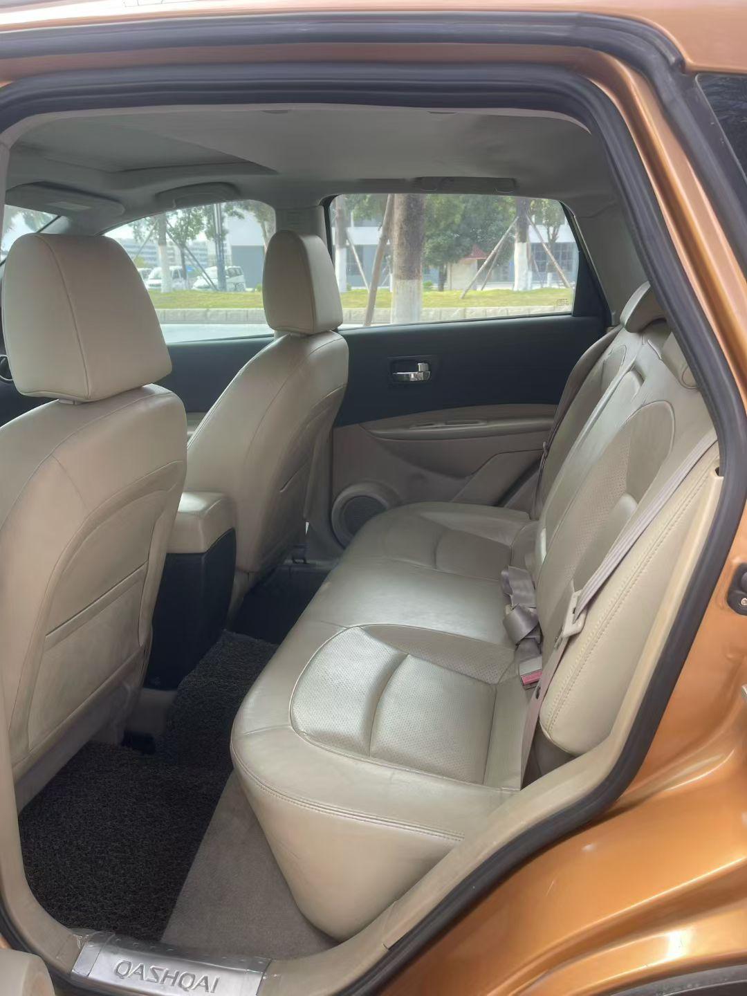 Nissan Qashqai+2 2013 thumb 7