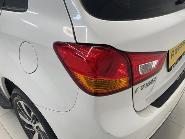 Mitsubishi ASX 2018 thumb 11