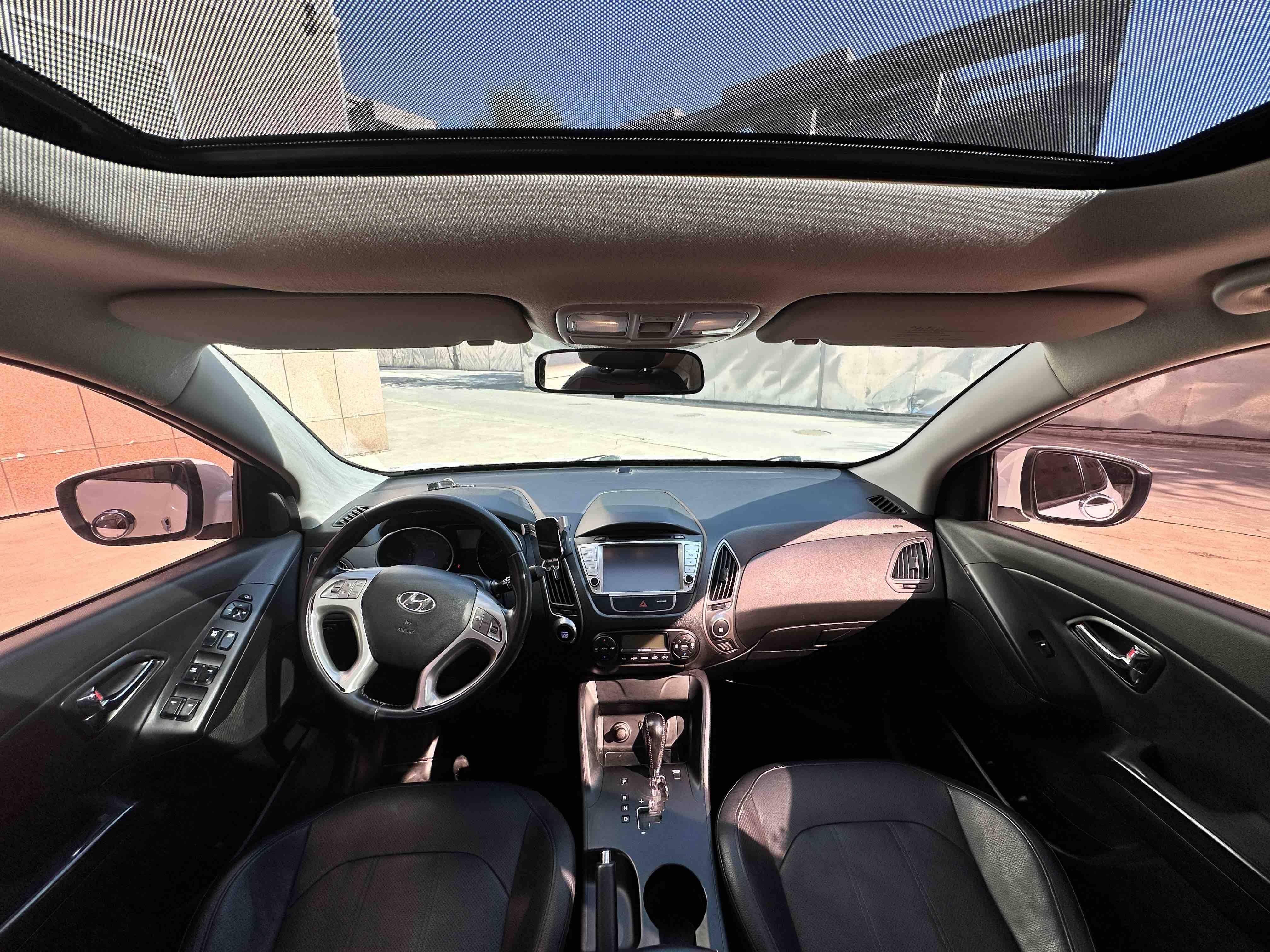 Hyundai ix35 2013 thumb 7