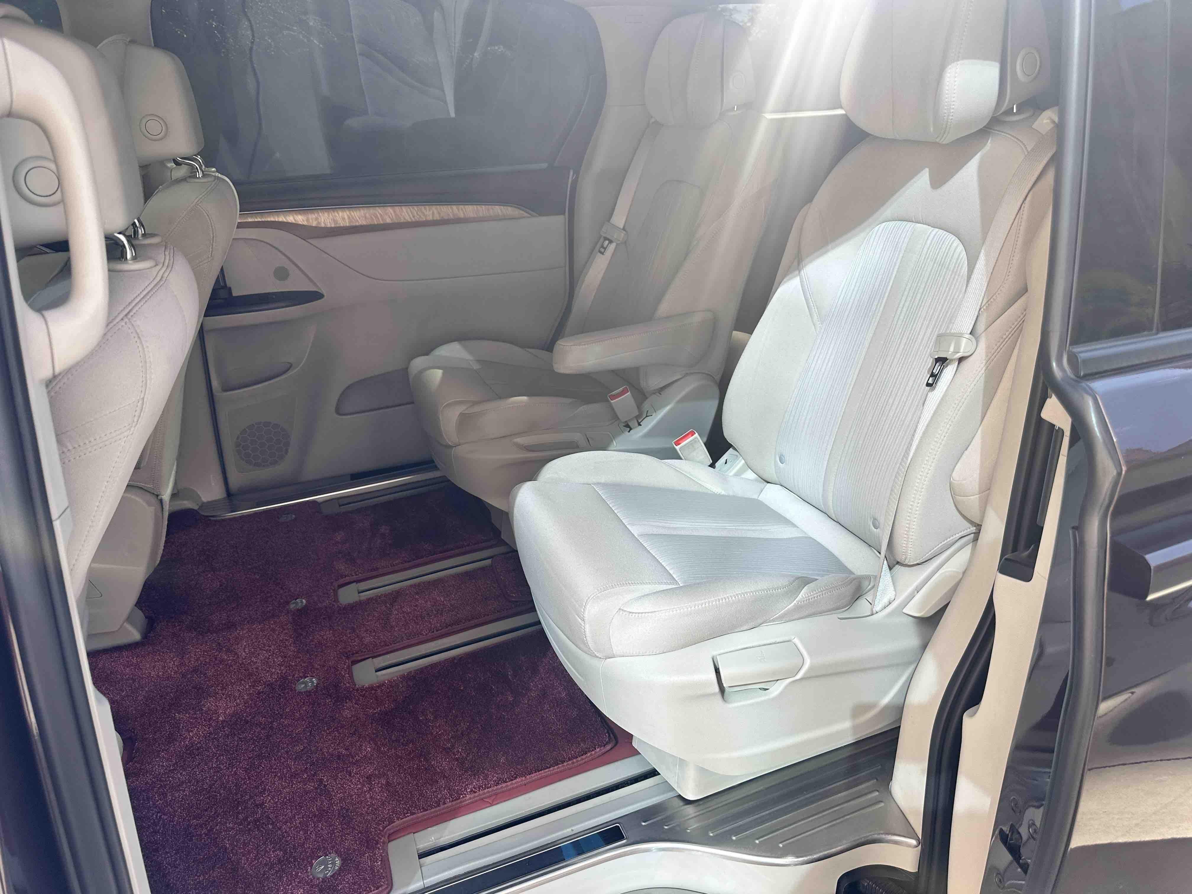 Buick GL8 2017 thumb 8