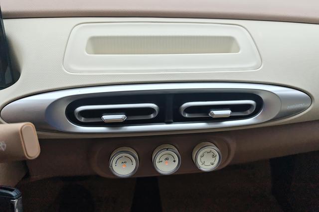 Wuling Mini EV 2025 thumb 4