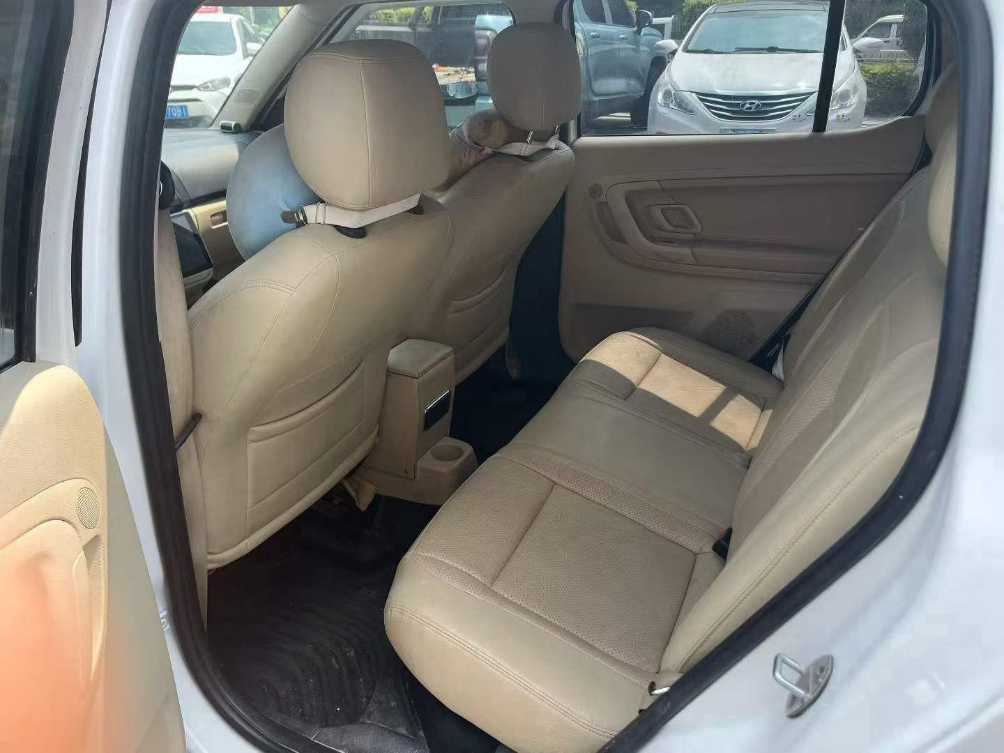 Skoda Jing Rui 2014 thumb 7