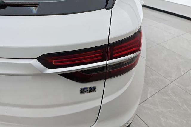 Geely Binyue 2020 thumb 4