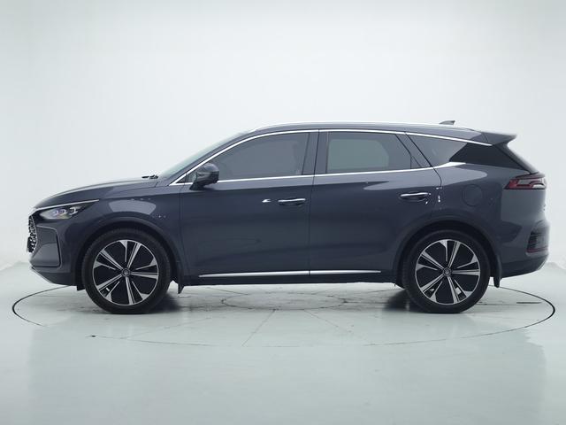 BYD Tang 2022 thumb 2