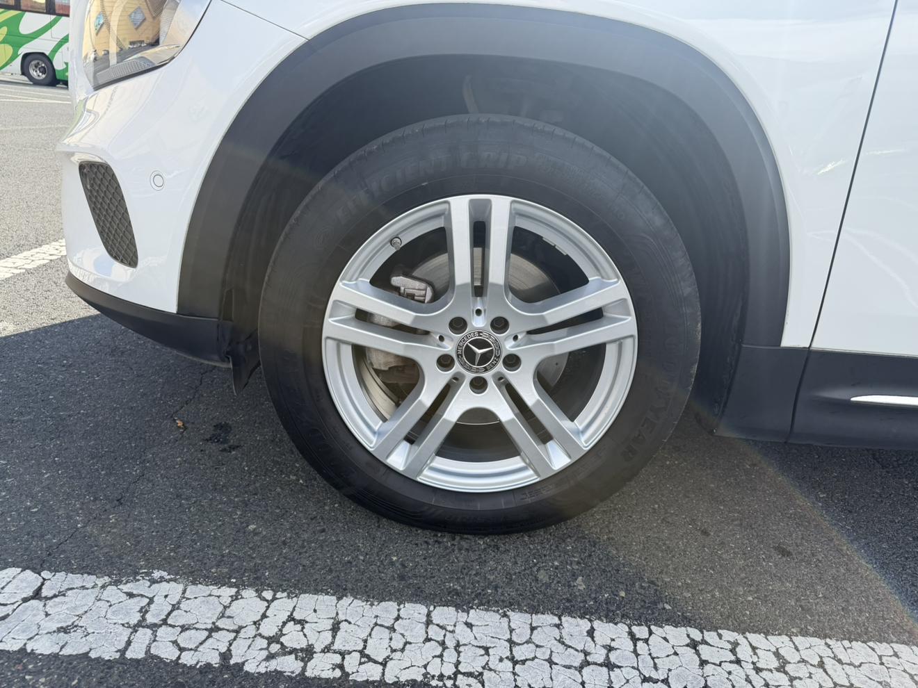 Mercedes-Benz GLB 2021 thumb 9