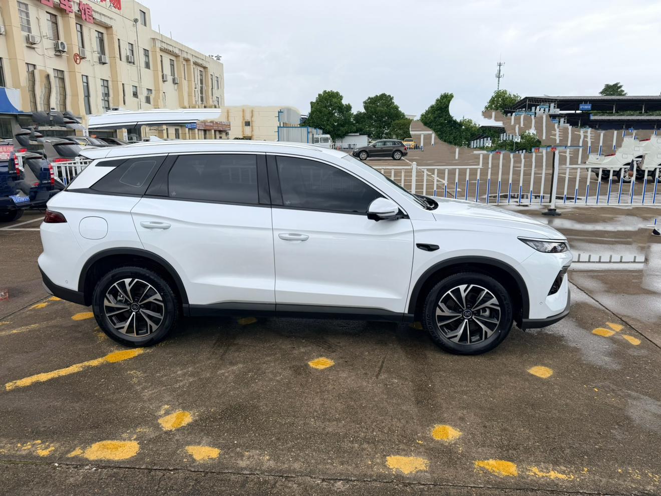 BYD Song 2025 thumb 4