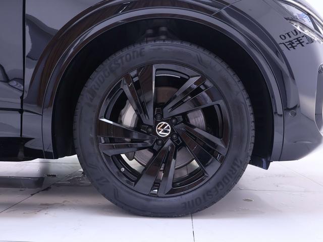 Volkswagen Touareg 2022 thumb 3