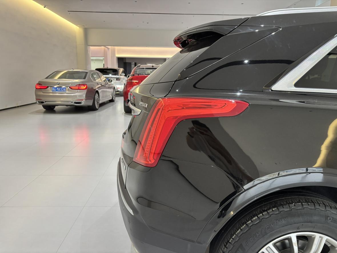 Cadillac XT5 2018 thumb 5