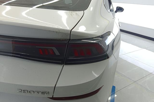Volkswagen Lamando 2023 thumb 2