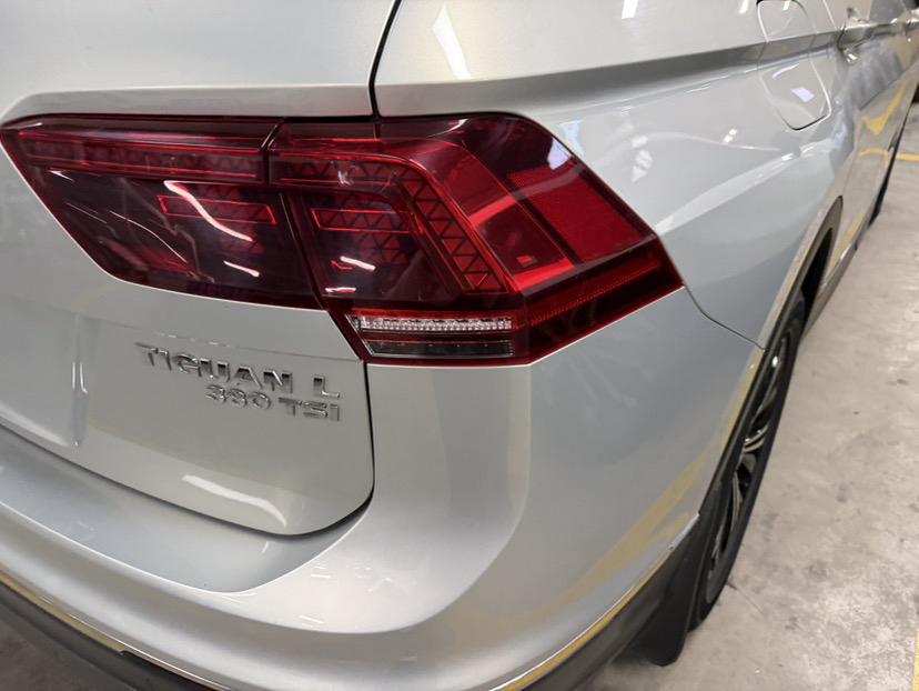 Volkswagen Tiguan 2018 thumb 6