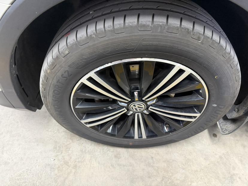 Volkswagen Tiguan 2018 thumb 7