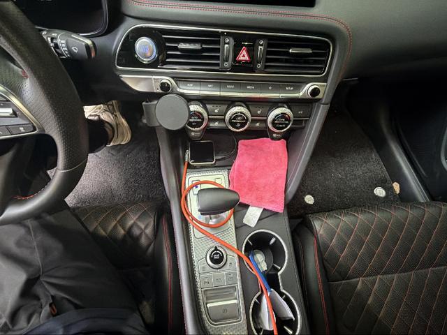Genesis G70 2021 thumb 7