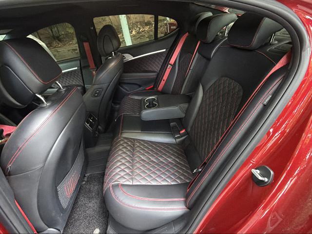 Genesis G70 2021 thumb 10