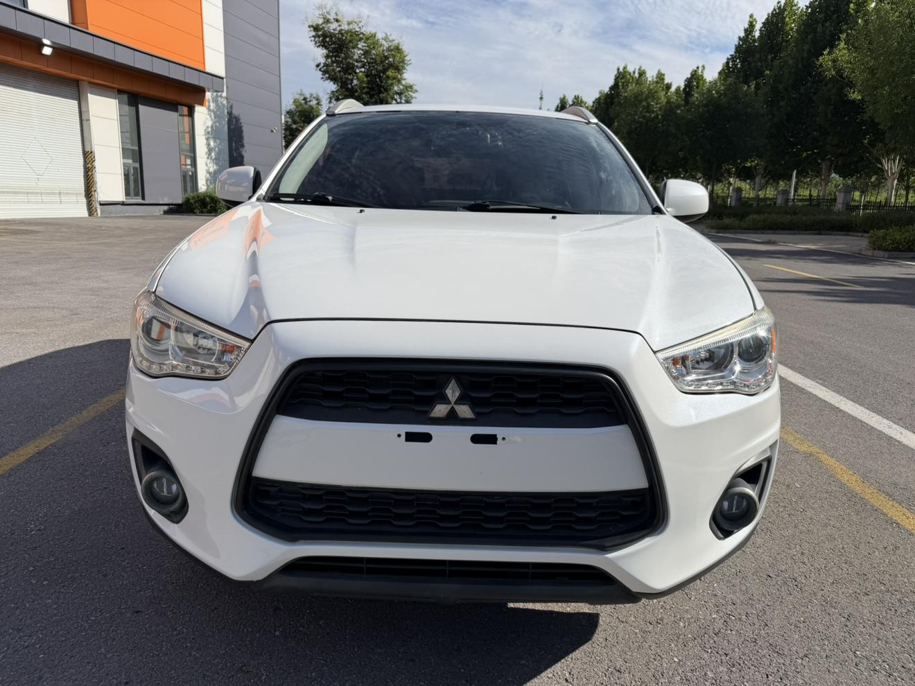 Mitsubishi ASX 2013 thumb 12