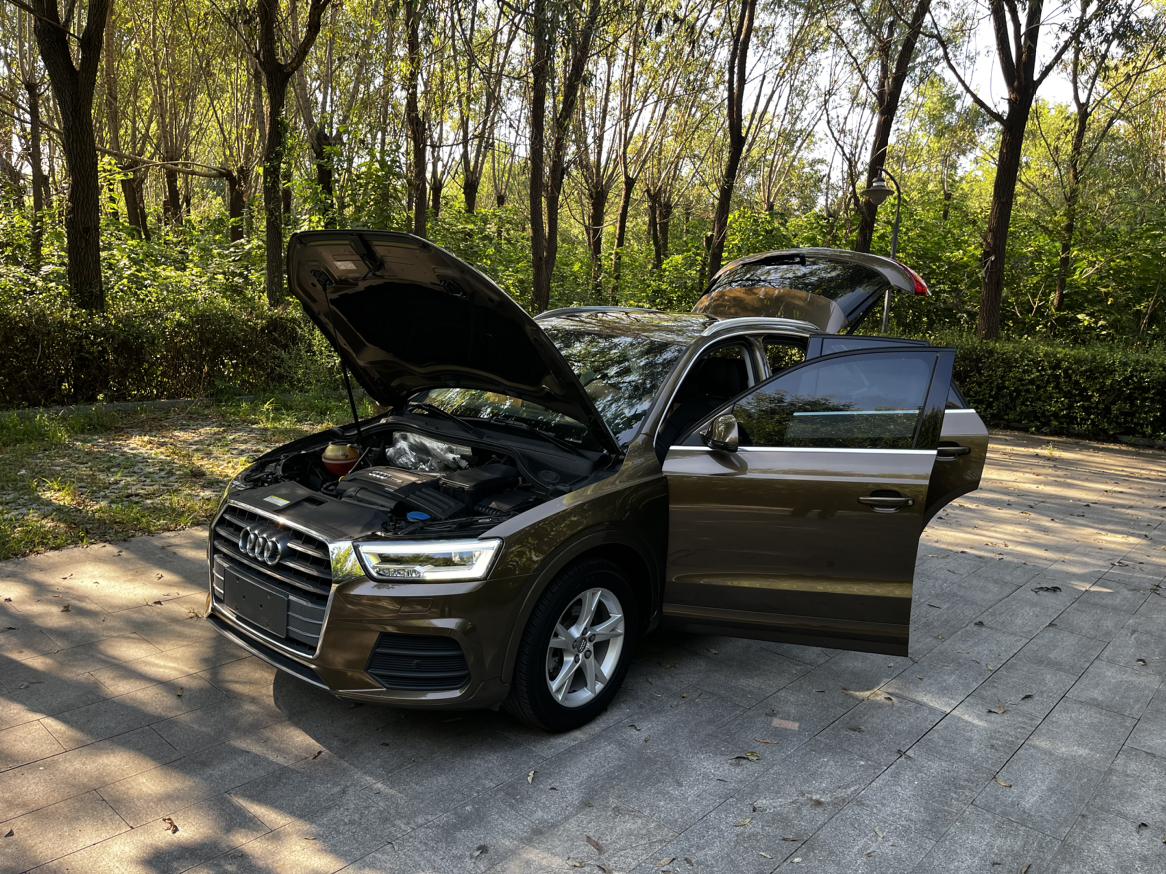 Audi Q3 2018 thumb 10