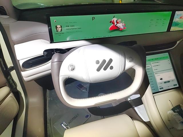IM Motors (Zhiji) L6 2025 thumb 5