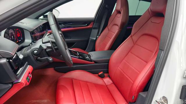 Porsche Panamera 2024 thumb 12