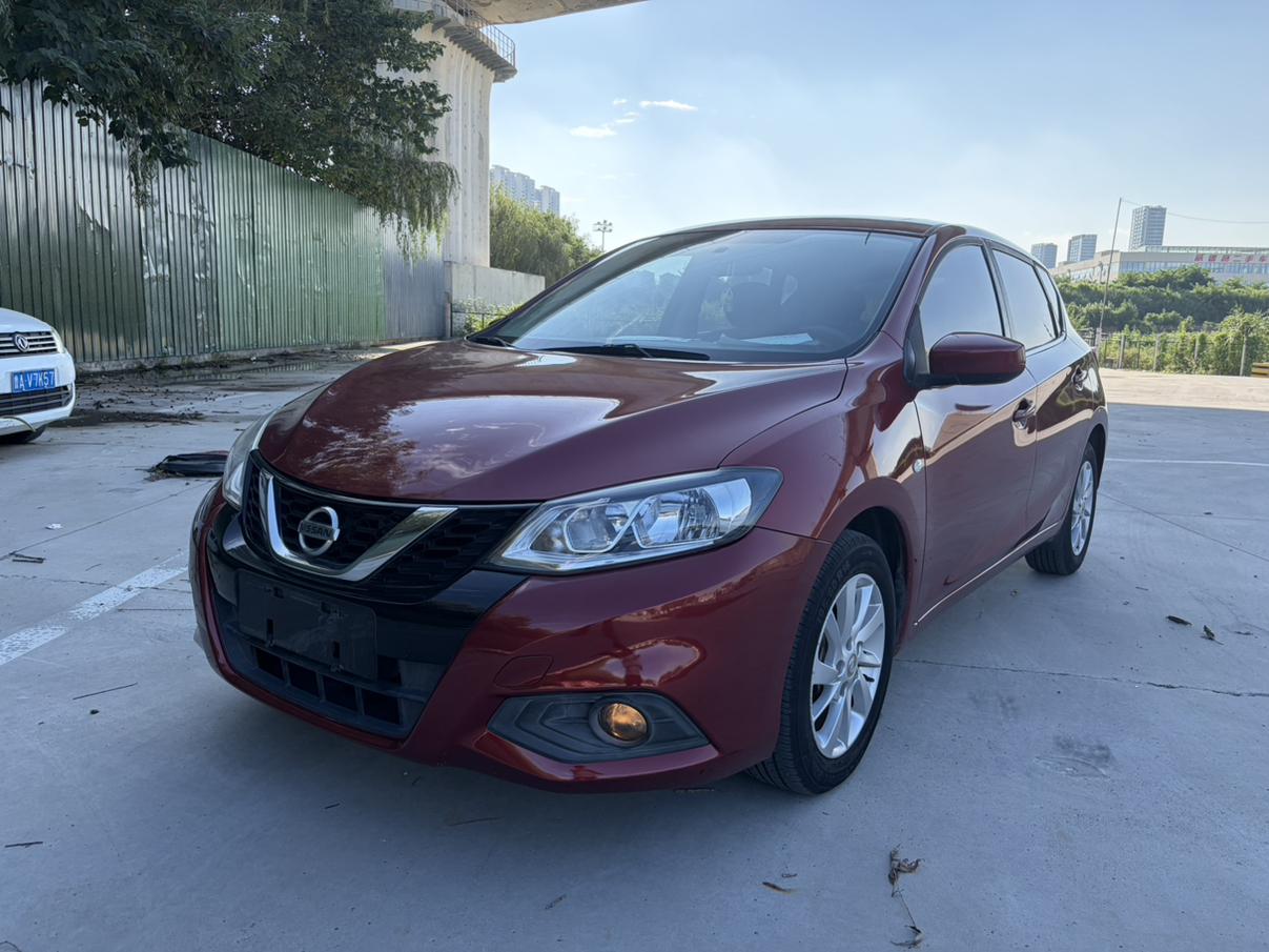 Nissan Tiida 2016 thumb 11