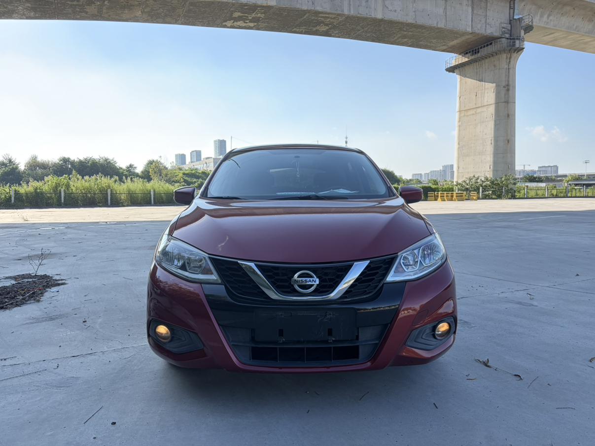 Nissan Tiida 2016 thumb 12