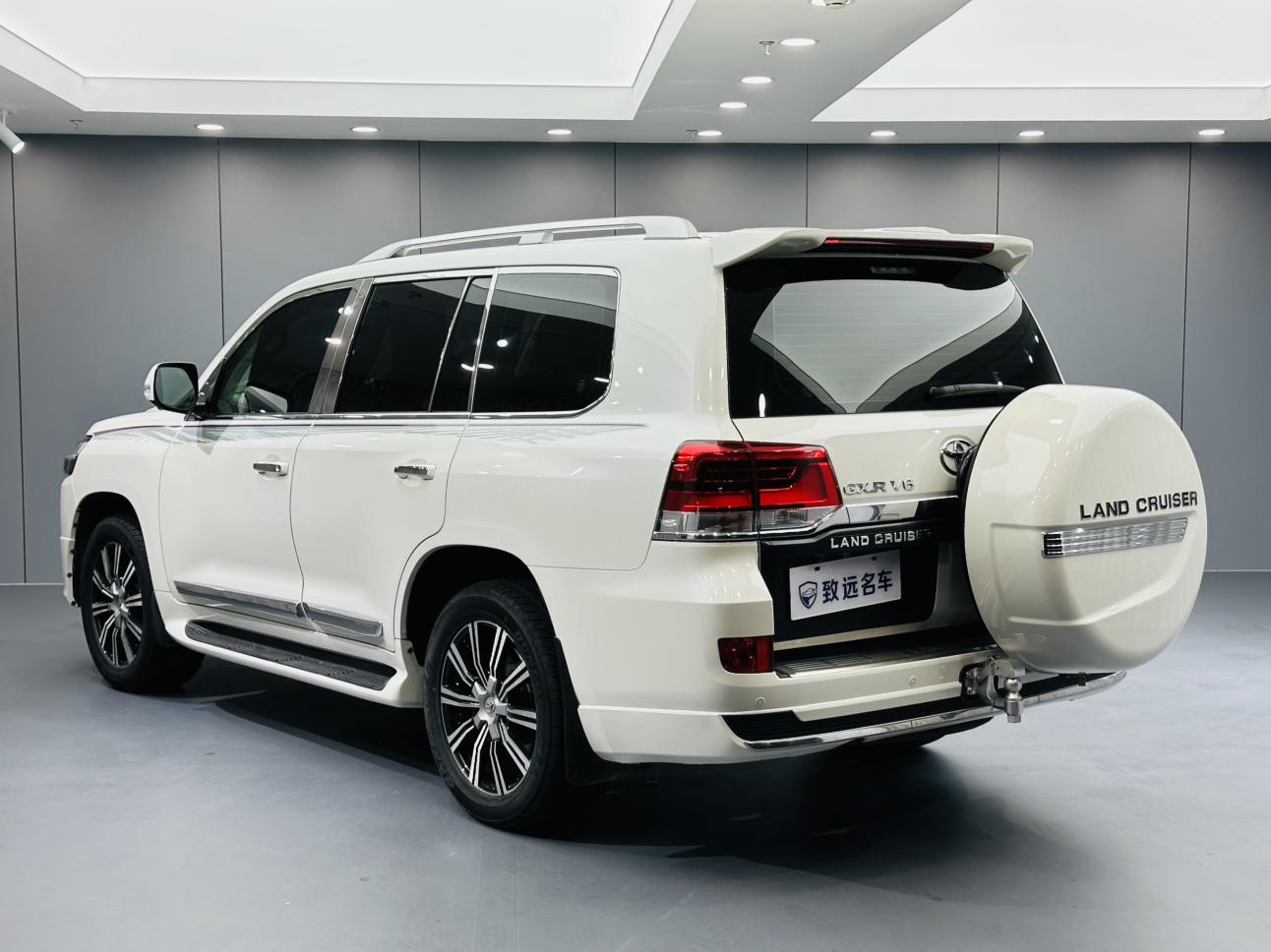 Toyota Land Cruiser 2019 thumb 2