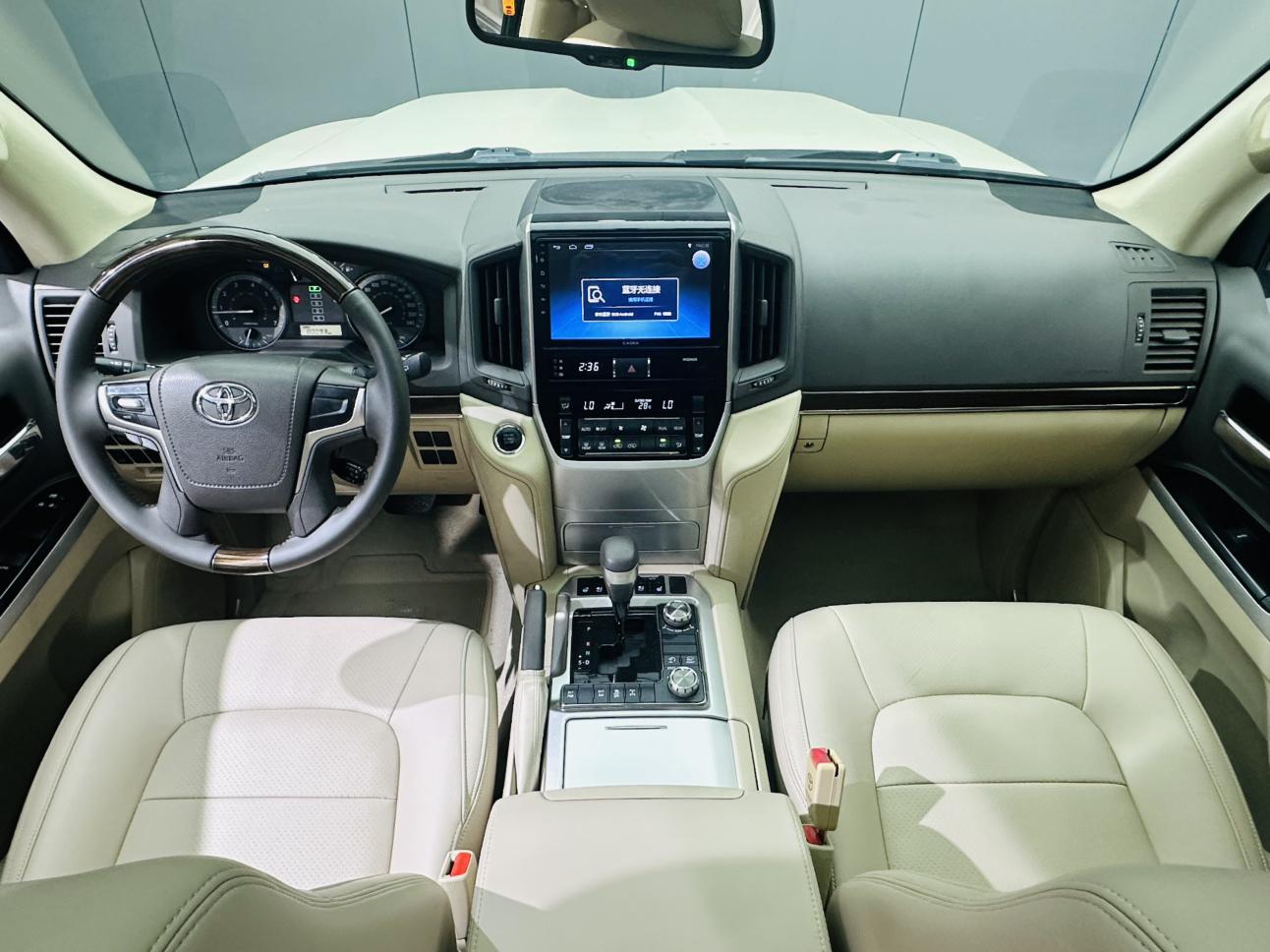 Toyota Land Cruiser 2019 thumb 12