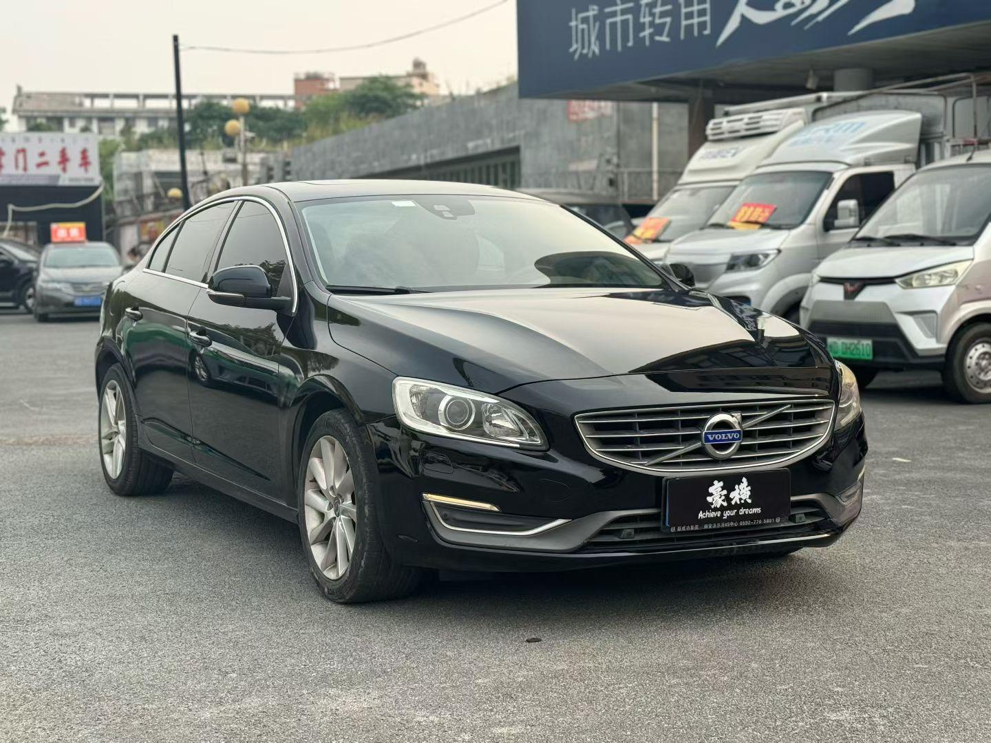 Volvo S60 2014 thumb 10