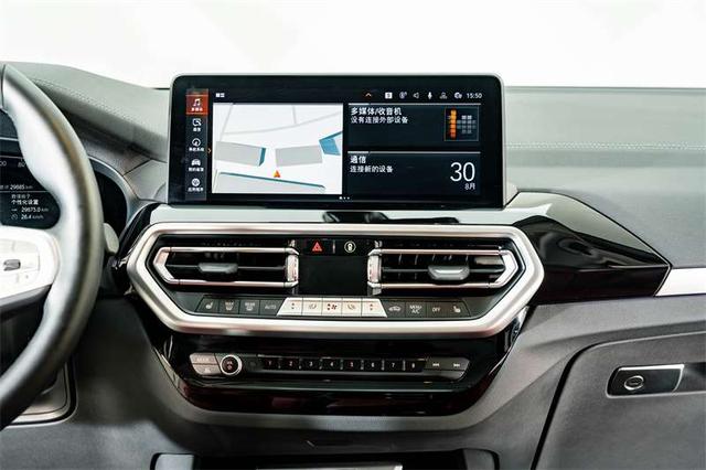BMW X3 2022 thumb 10