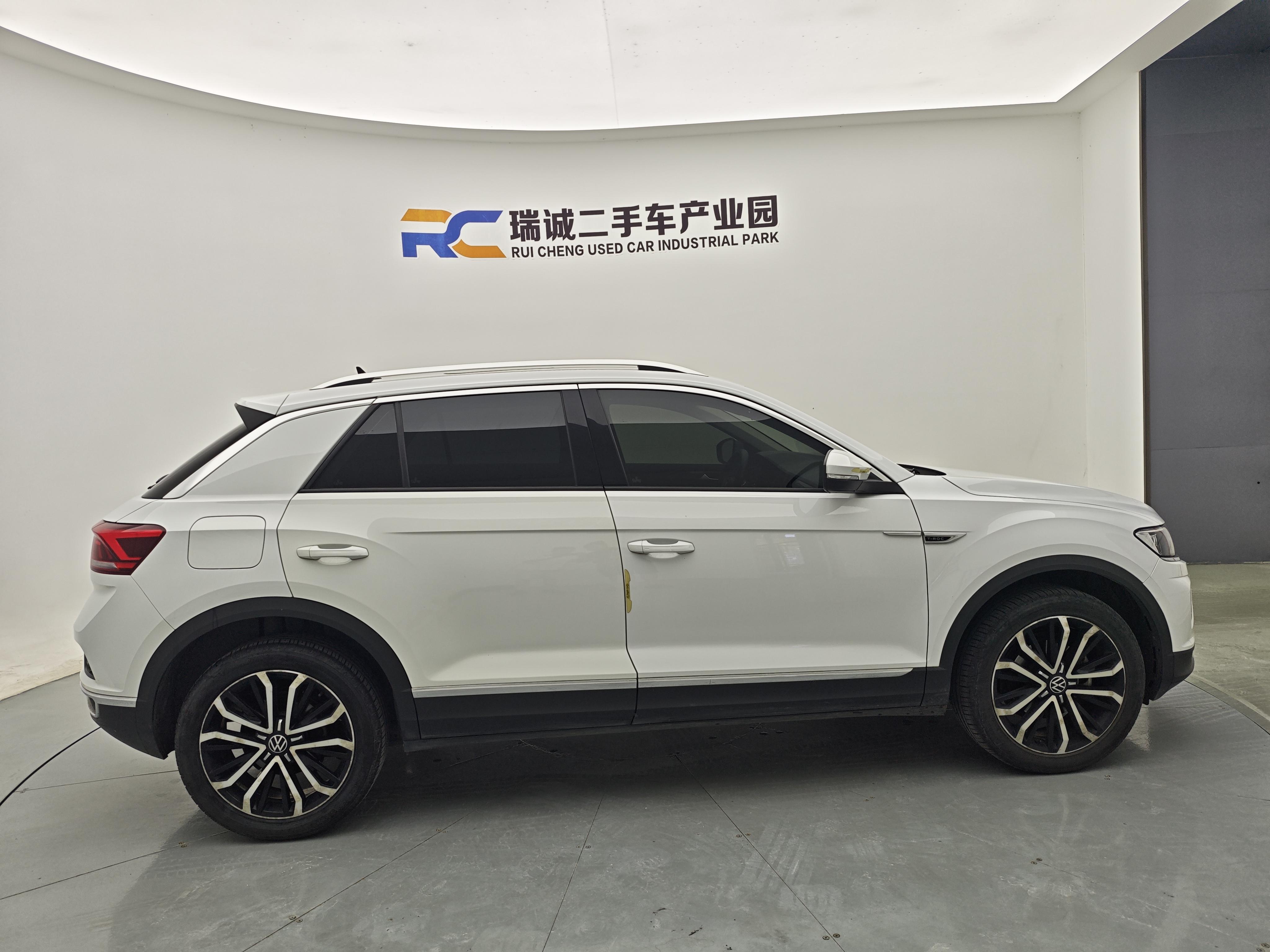 Volkswagen T-Roc 2021 thumb 4