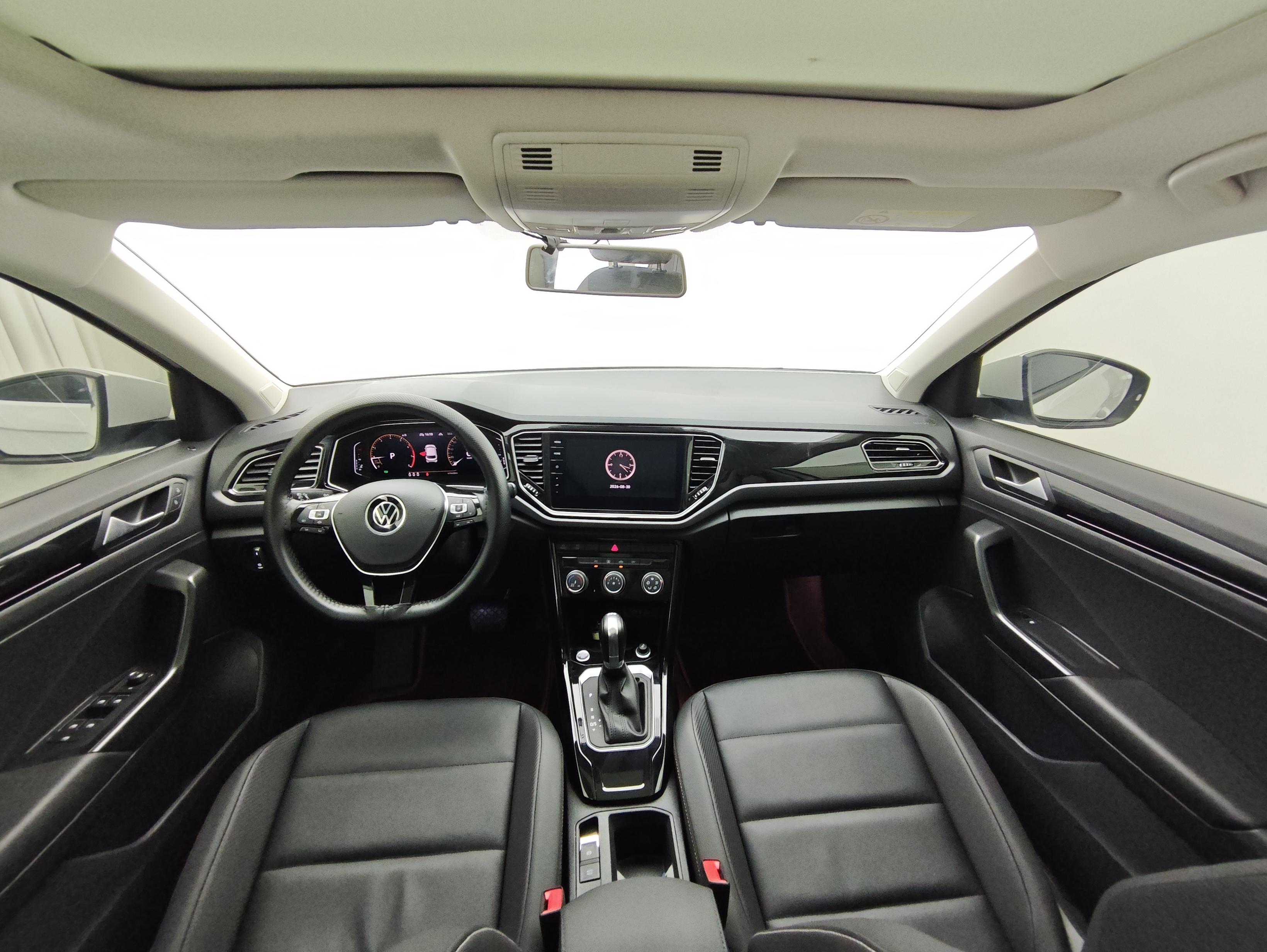 Volkswagen T-Roc 2021 thumb 5