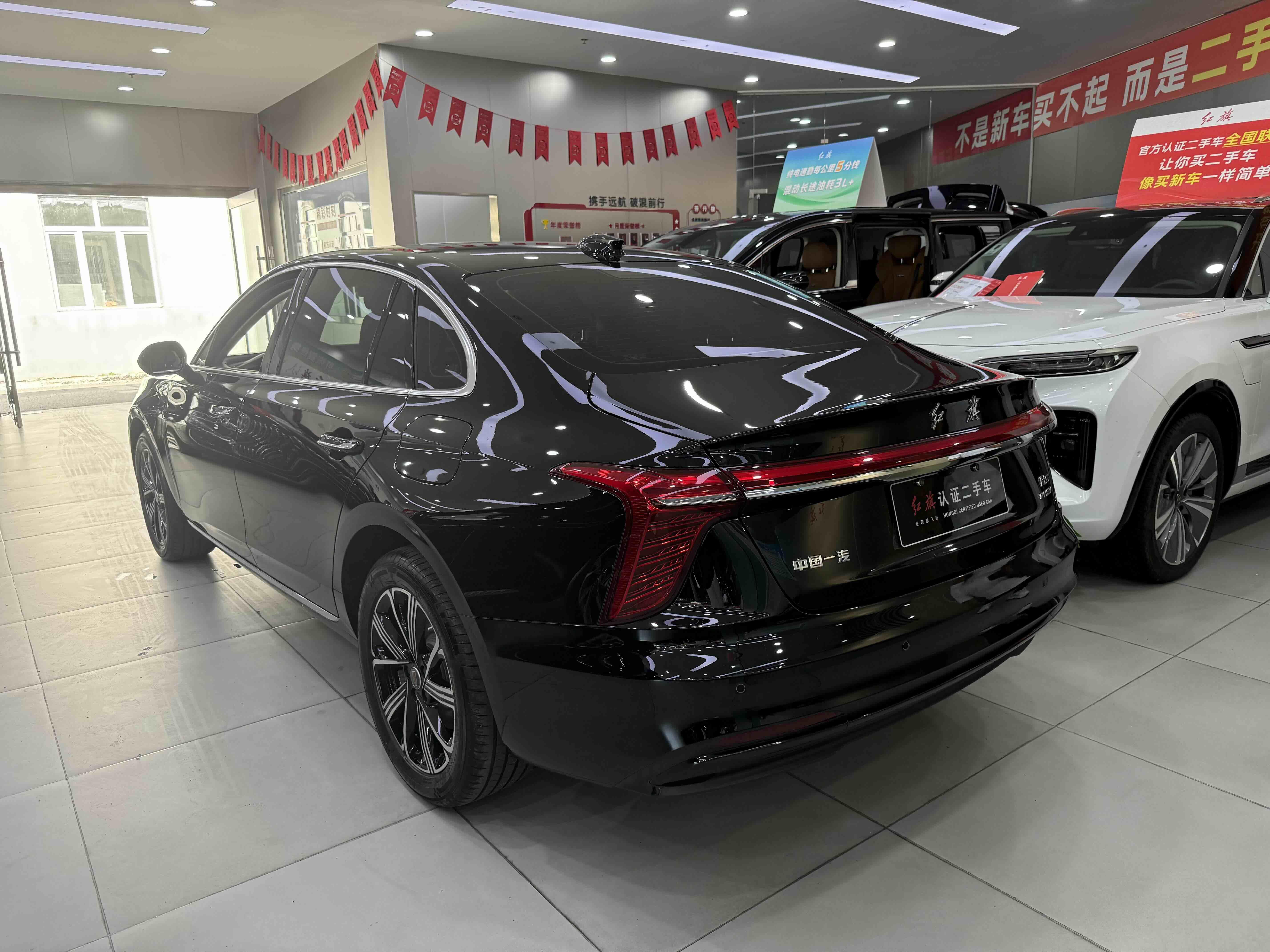Hongqi H5 2025 thumb 12