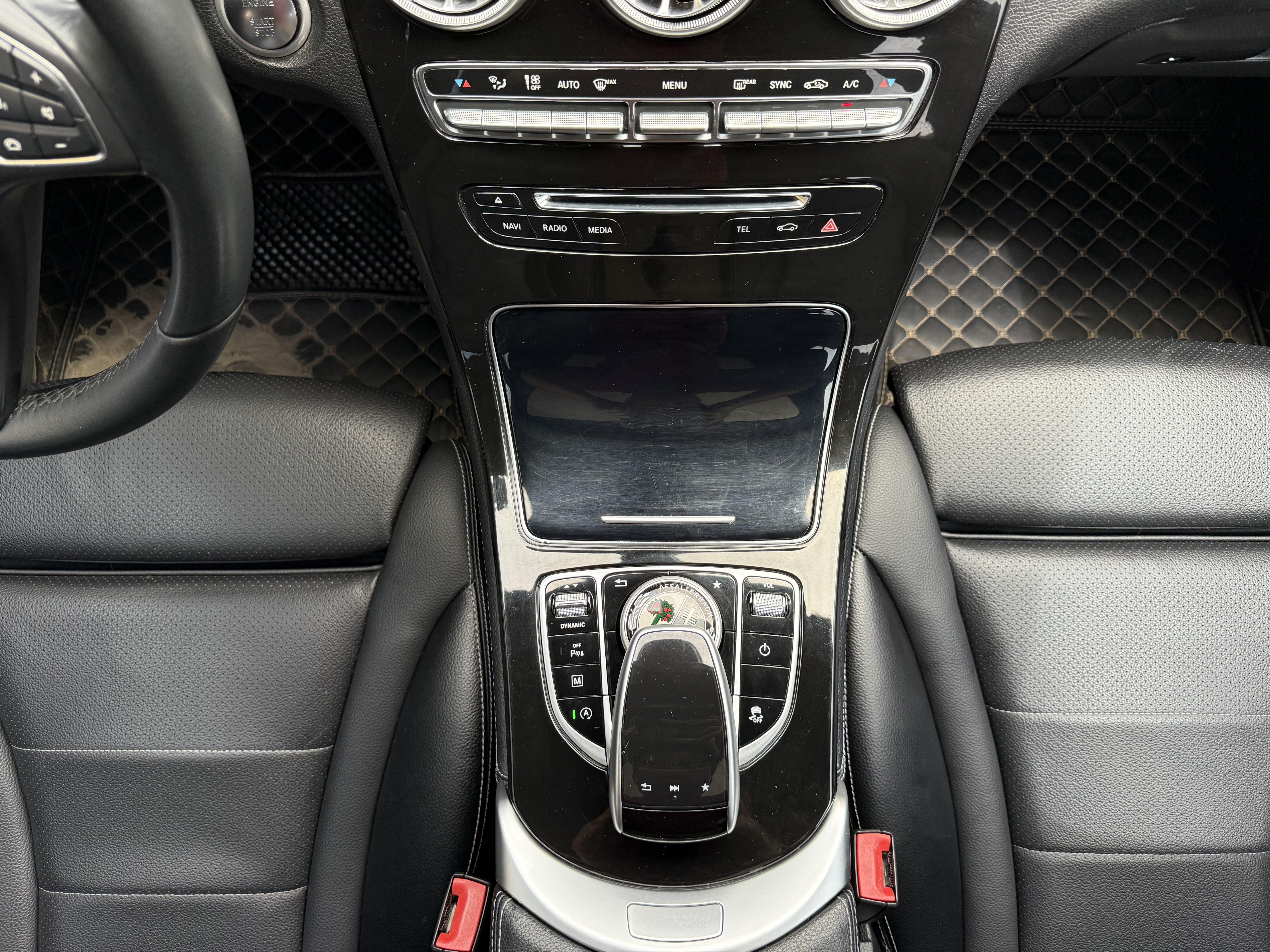 Mercedes-Benz GLC 2017 thumb 7