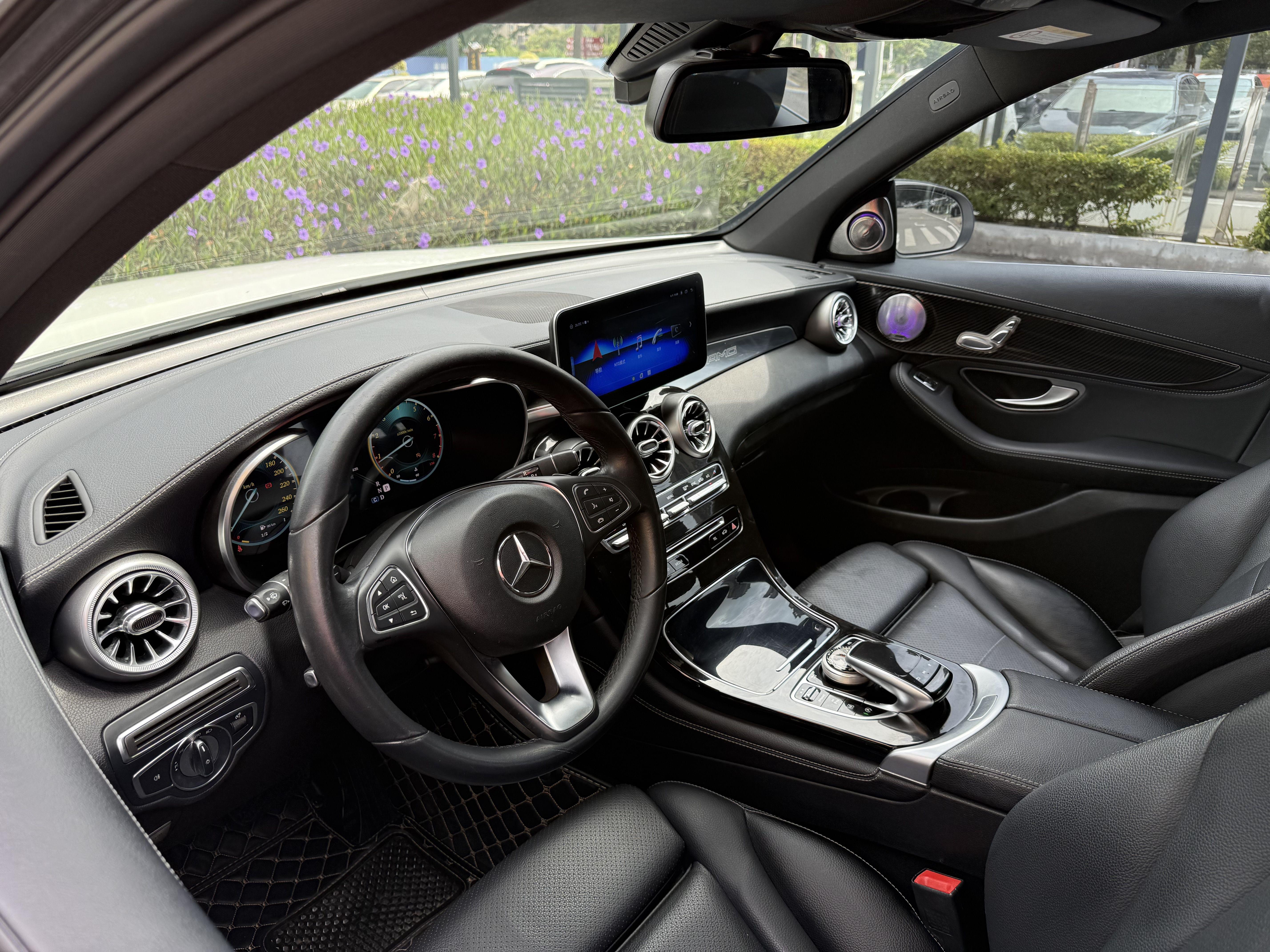 Mercedes-Benz GLC 2017 thumb 8