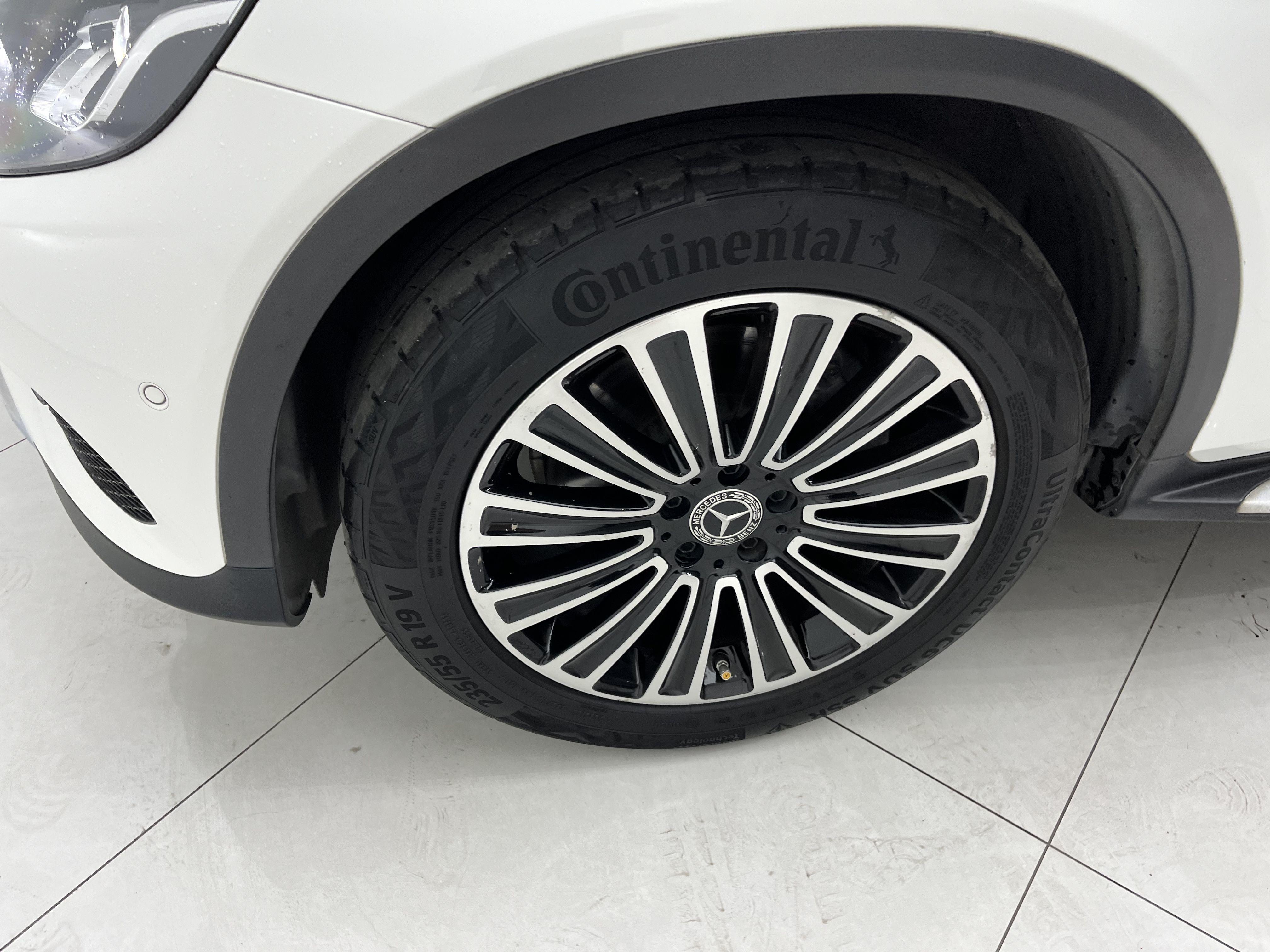 Mercedes-Benz GLC 2018 thumb 10