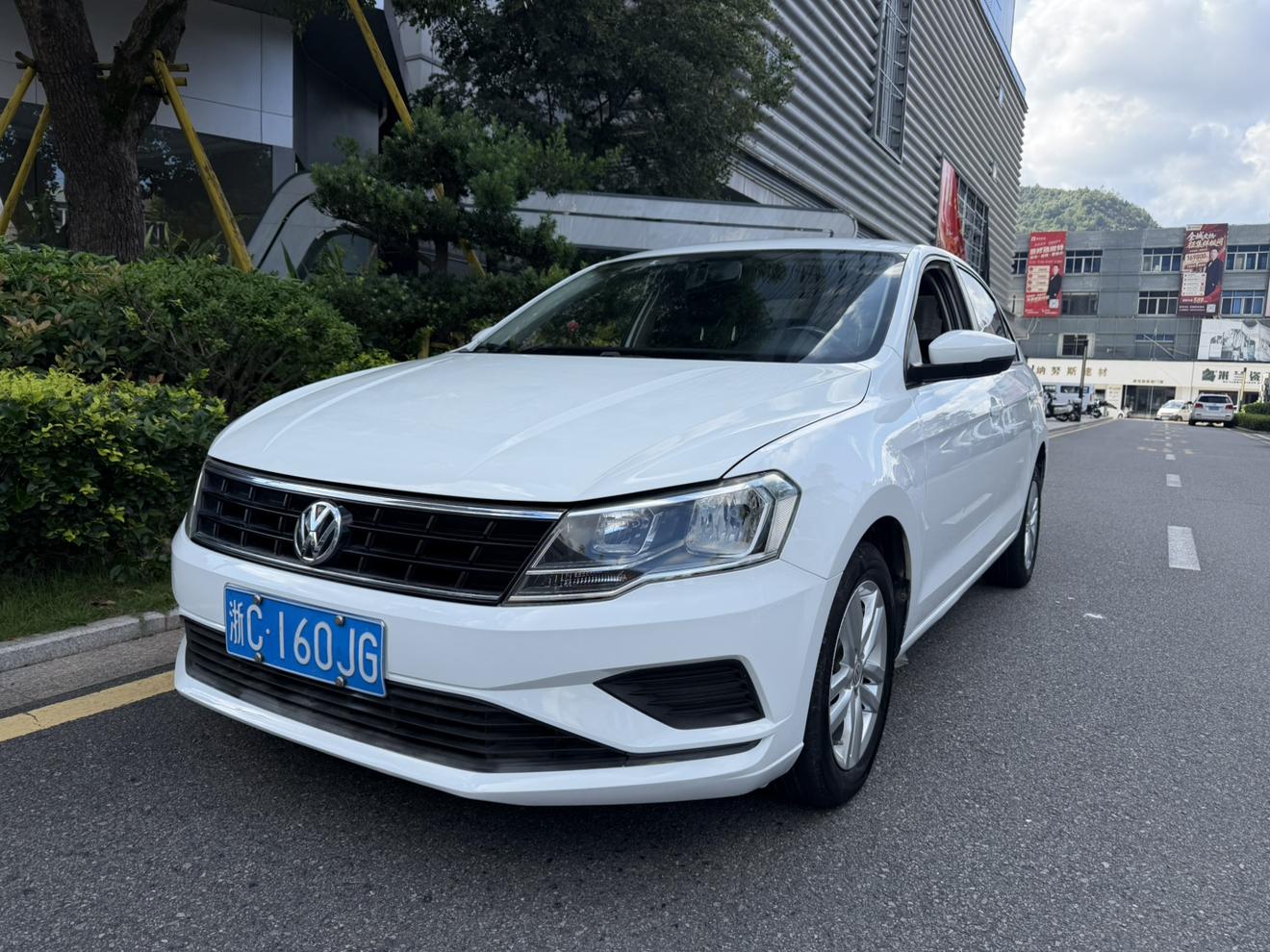 Volkswagen Jetta 2019 thumb 9