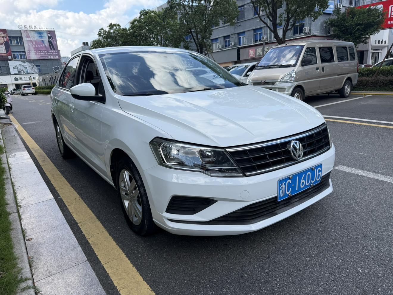 Volkswagen Jetta 2019 thumb 11