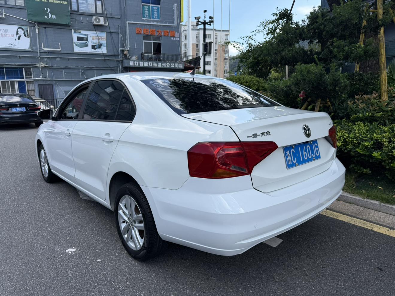 Volkswagen Jetta 2019 thumb 12