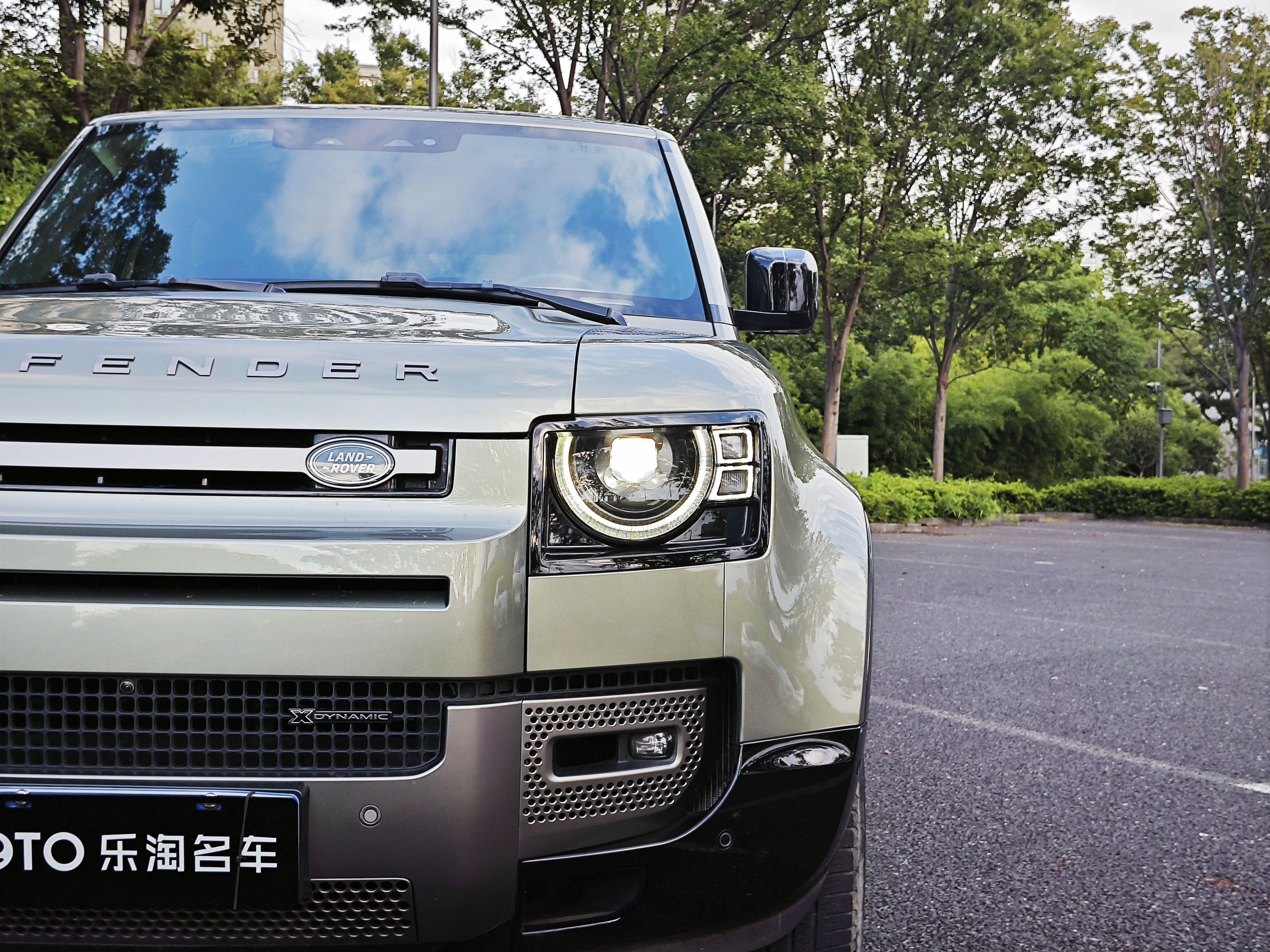 Land Rover Defender 2022 thumb 5